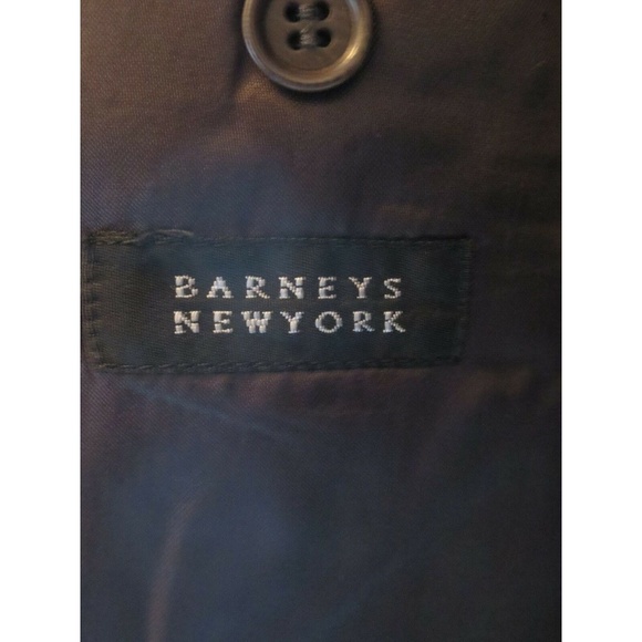 Barney's men suit navy flannel /white stripes 40R - Picture 6 of 8